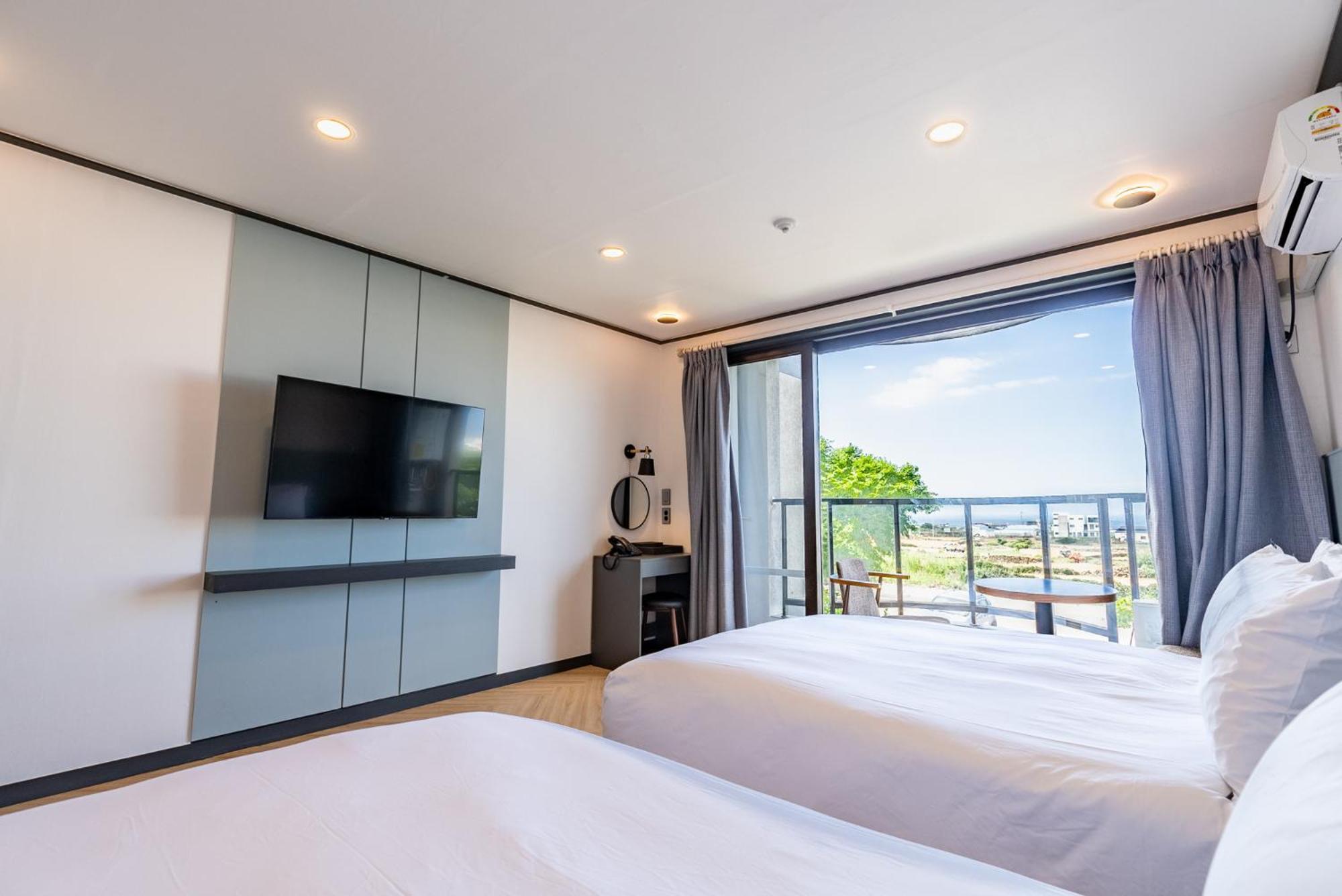 Eco Green Resort Jeju Exterior photo